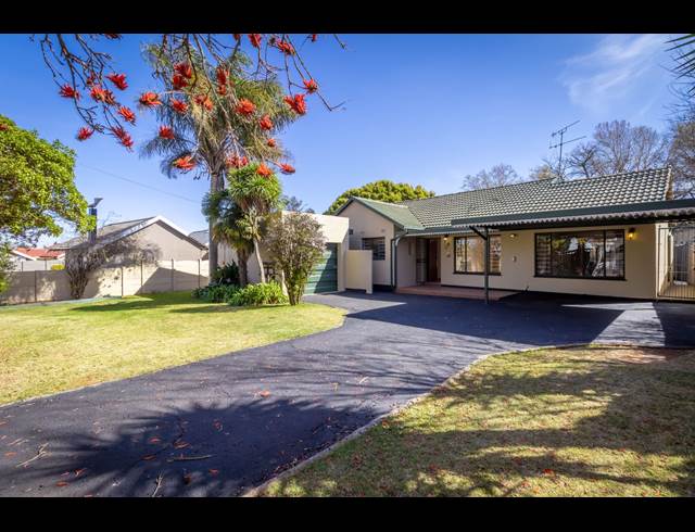 3 Bedroom House to Rent Krugersdorp