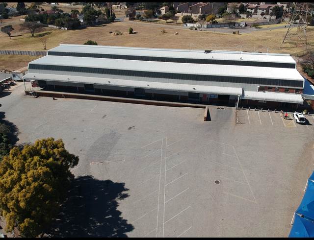 3,006M² WAREHOUSE TO LET IN SUNNYROCK