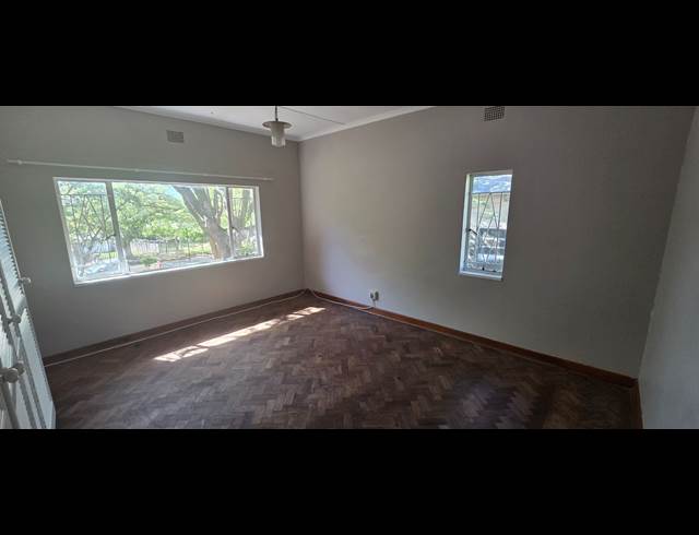 171M² OFFICE TO LET IN NELSPRUIT EXT 1