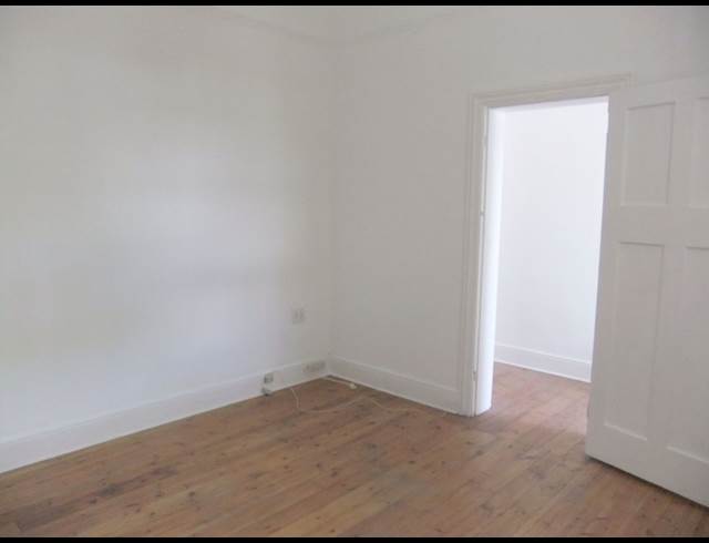 2 bed property to rent in OBSERVATORY