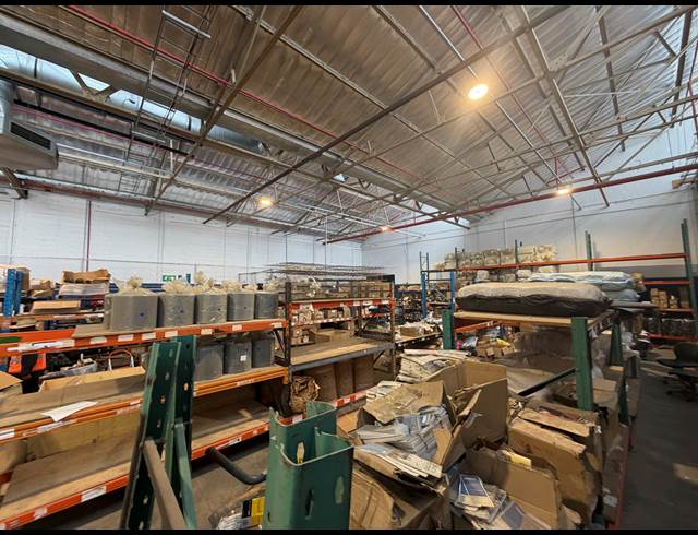 999M² WAREHOUSE TO LET IN BLACKHEATH INDUSTRIAL