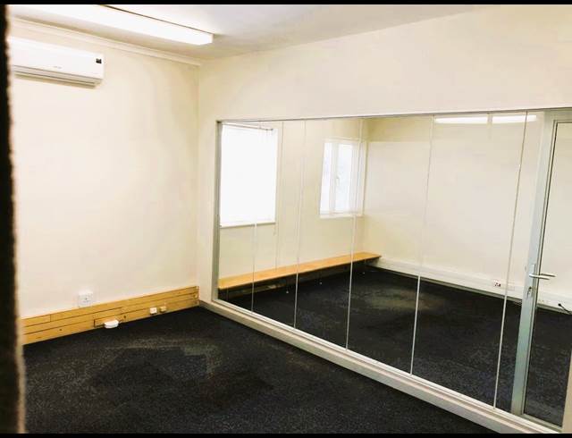 200M² OFFICE TO LET IN FORESHORE
