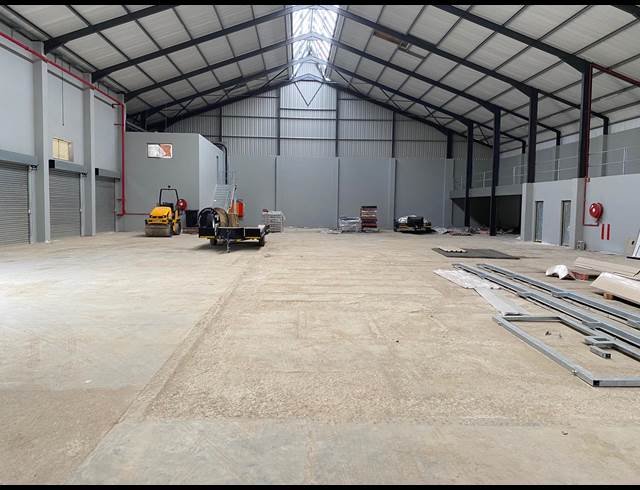 1,443M² WAREHOUSE TO LET IN EPPING INDUSTRIAL