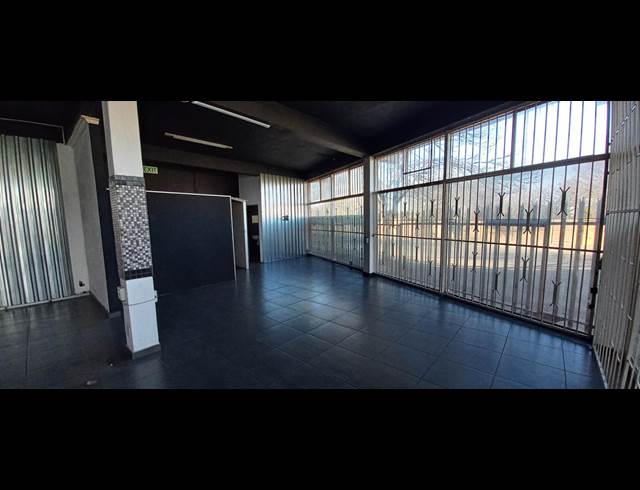 436M² RETAIL TO LET IN PRIMROSE