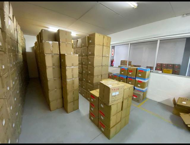 156M² WAREHOUSE TO LET IN SOMERSET WEST CENTRAL
