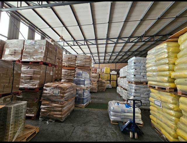 963M² WAREHOUSE TO LET IN NORTH RIDING