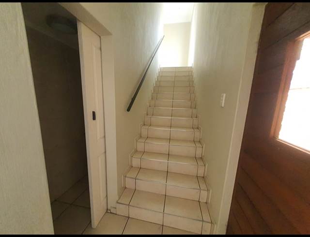 3 BEDROOM PROPERTY TO RENT IN GLEN MARAIS