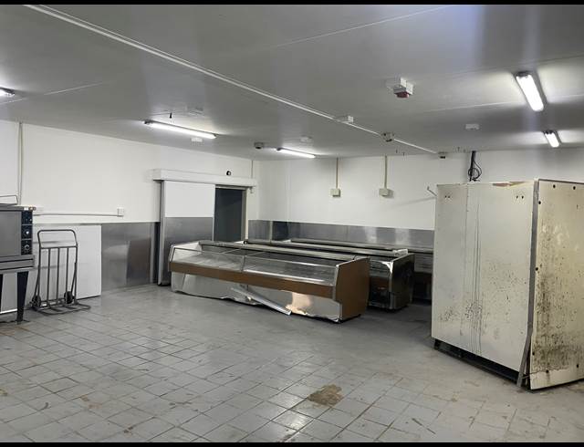 377M² WAREHOUSE TO LET IN OTTERY