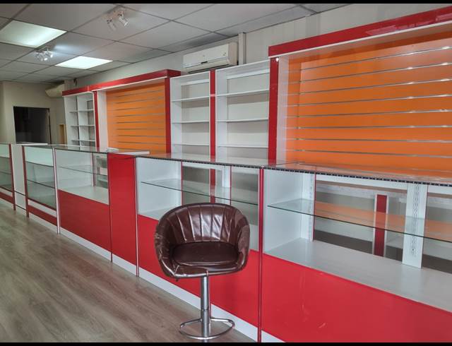 71M² RETAIL TO LET IN SONHEUWEL
