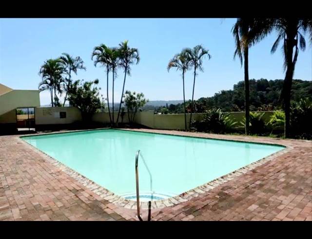 2 bed property to rent in PARADISE VALLEY