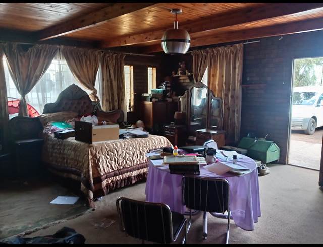 4 BEDROOM HOUSE TO LET IN MULLERSTUINE