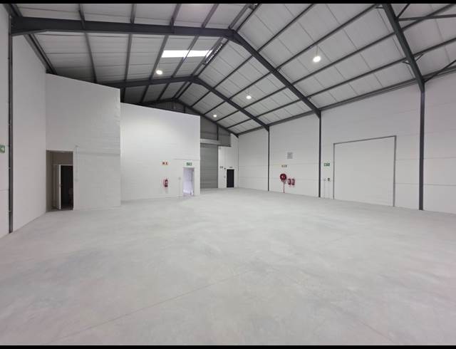 577M² WAREHOUSE TO LET IN FIRGROVE