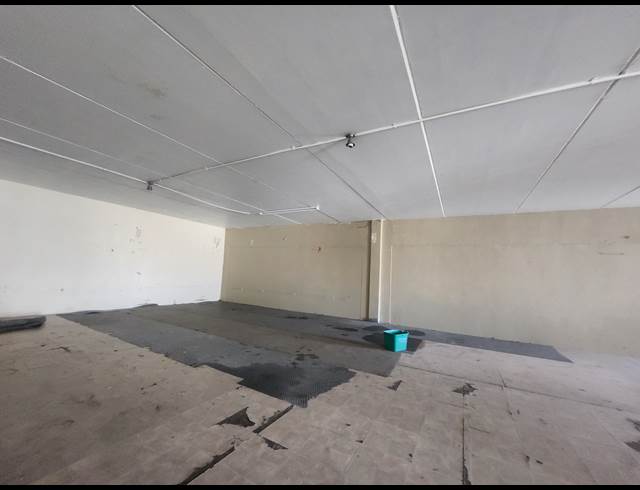 400M² WAREHOUSE TO LET IN ALLANDALE