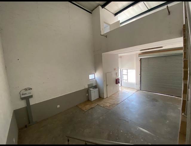 109M² WAREHOUSE TO LET IN RANDJESPARK