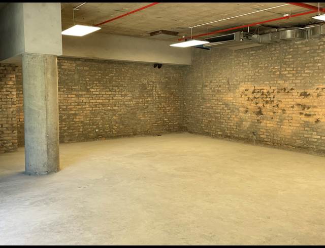 107M² RETAIL RENTED IN CLAREMONT