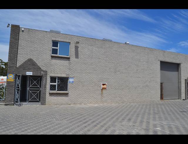 293M² WAREHOUSE TO LET IN KILLARNEY GARDENS