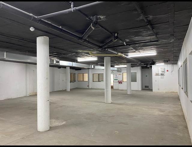 250M² STORAGE UNIT TO LET IN HOUT BAY CENTRAL