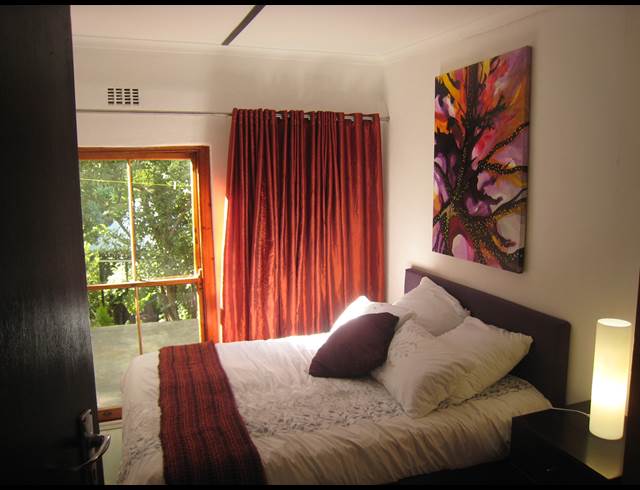 2 bed property to rent in HOUT BAY