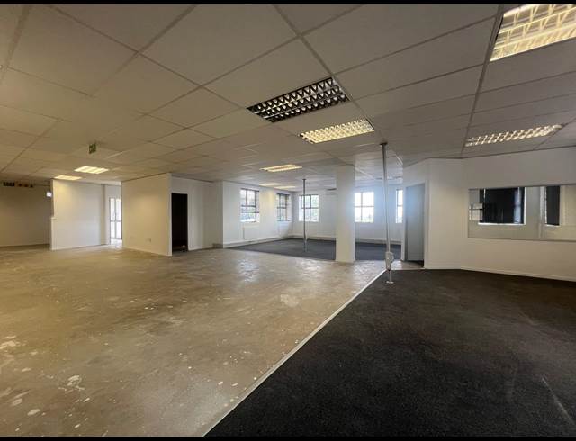224M² OFFICE TO LET IN MEYERSDAL