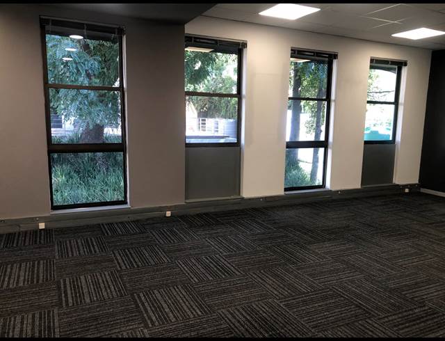 186M² OFFICE TO LET IN HYDE PARK