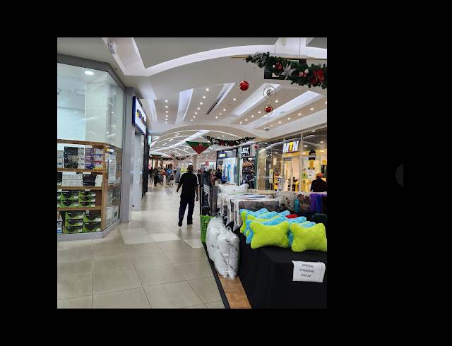 250M² RETAIL TO LET IN NEW REDRUTH