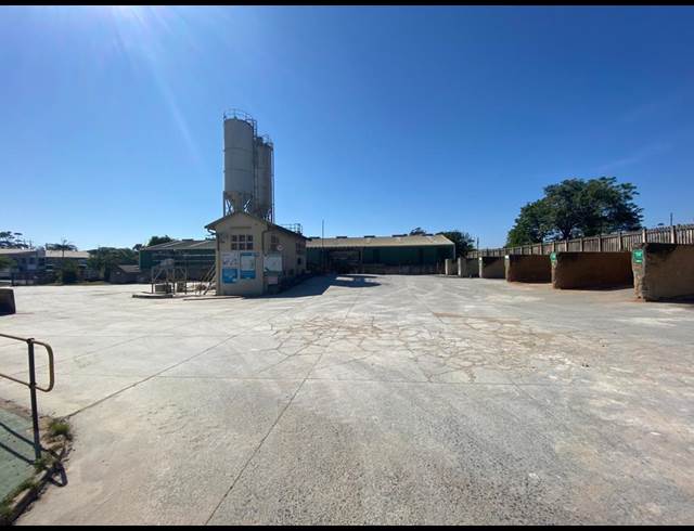 3,350M² INDUSTRIAL YARD TO LET IN SHAKAS HEAD