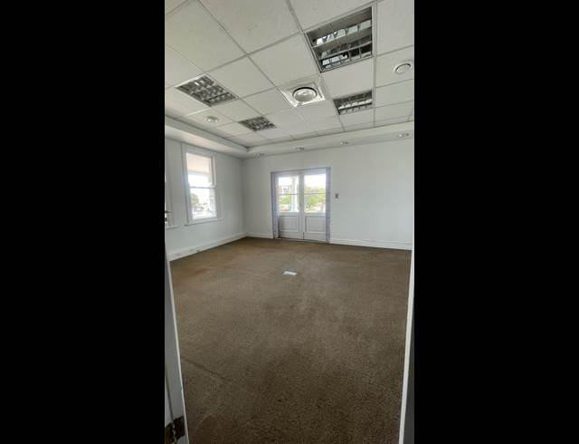 529M² OFFICE TO LET IN WINDERMERE