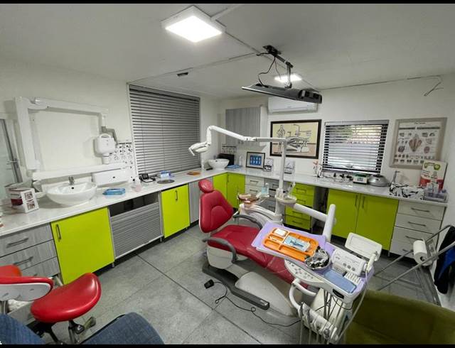 BUSINESS PROPERTY TO RENT IN ZWARTKOP