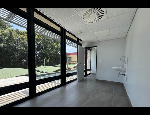 73M² MEDICAL SUITE TO LET IN NELSPRUIT CENTRAL