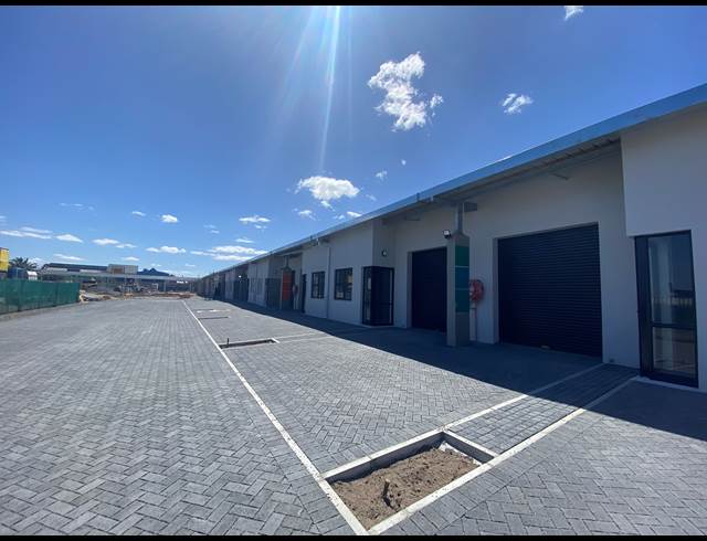 110M² WAREHOUSE TO LET IN MILNERTON CENTRAL