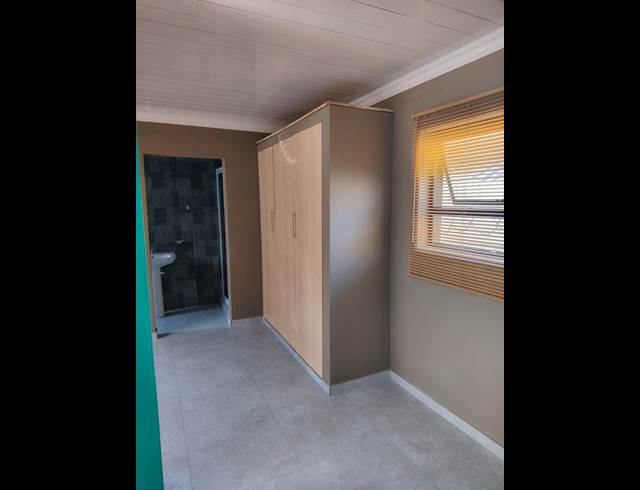 1 bed property to rent in DAVIDSONVILLE