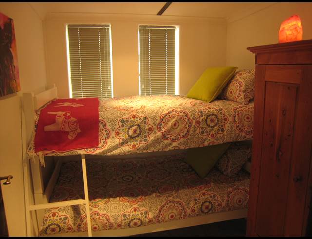 2 bed property to rent in HOUT BAY