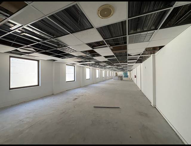 1,115M² OFFICE TO LET IN CAPE TOWN CITY CENTRE