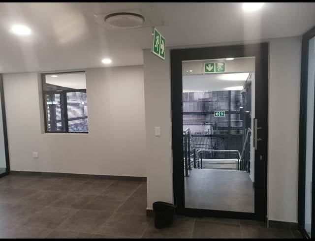 238M² OFFICE TO LET IN GLENWOOD