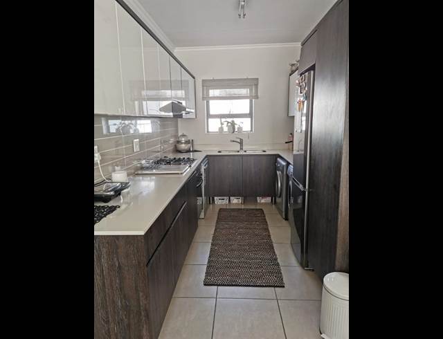 2 BEDROOM PROPERTY TO RENT IN MILNERTON CENTRAL