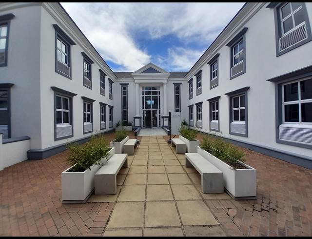 559M² OFFICE TO LET IN BRYANSTON