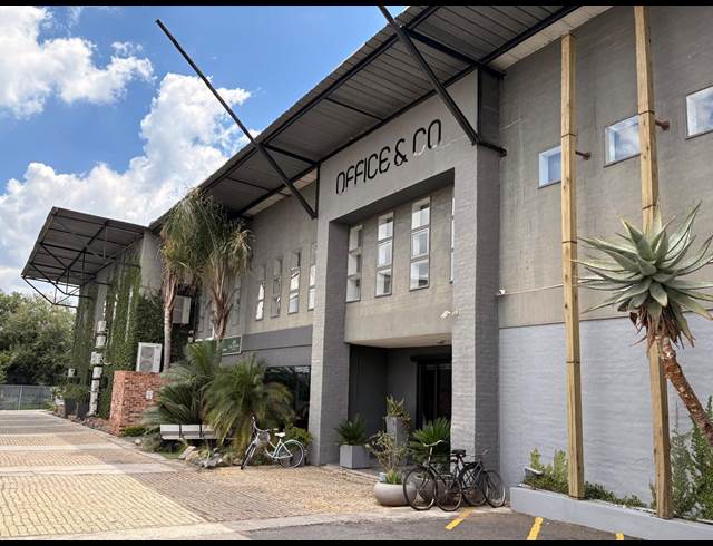 35M² SERVICED OFFICE TO LET IN BARBEQUE DOWNS