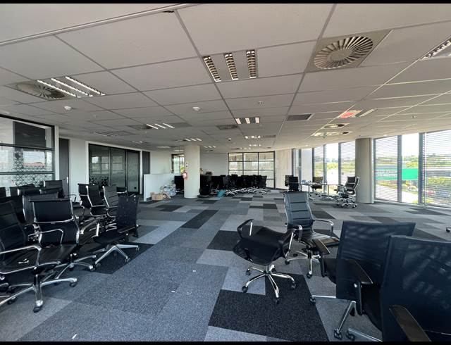 488.60M² OFFICE TO LET IN CENTURION CENTRAL