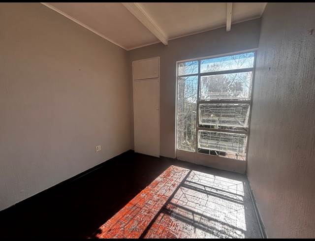2 BEDROOM APARTMENT TO LET IN WENDYWOOD