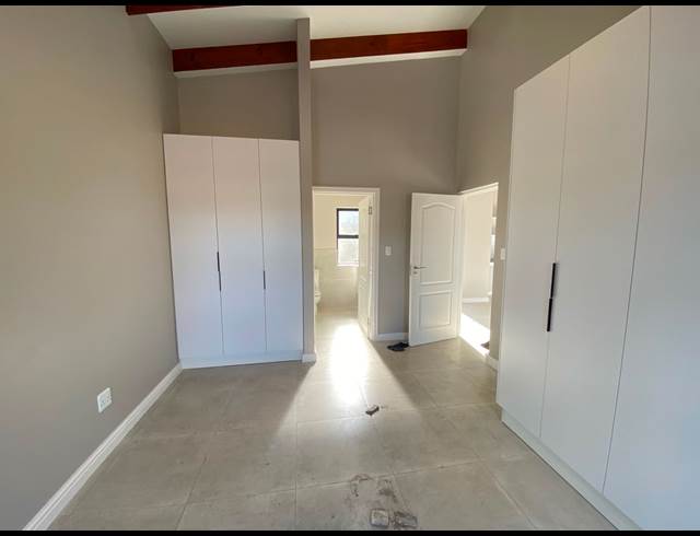 2 BEDROOM HOUSE TO LET IN HEATHERLANDS