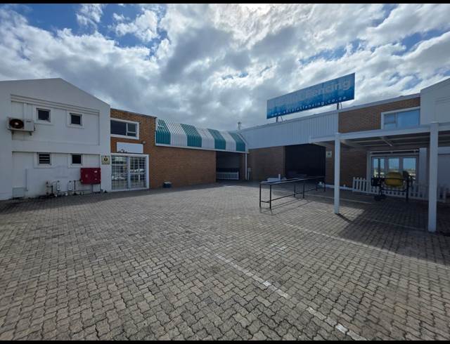 840M² WAREHOUSE TO LET IN SOMERSET WEST BUSINESS PARK