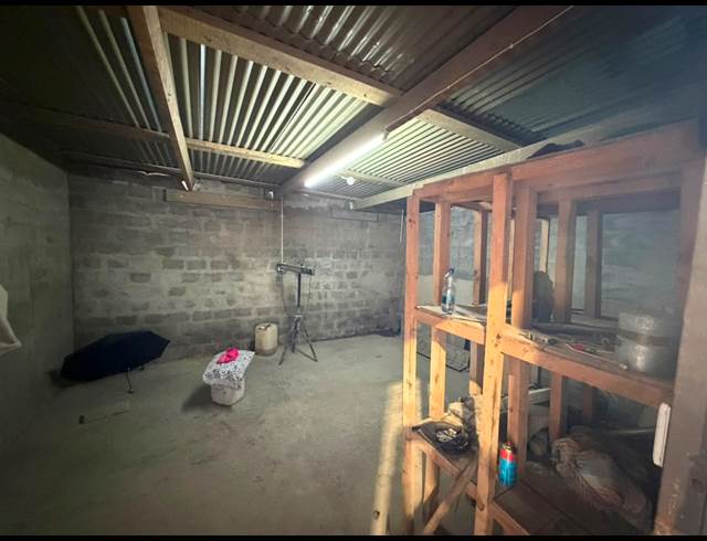 1,820M² WAREHOUSE TO LET IN FISANTEKRAAL