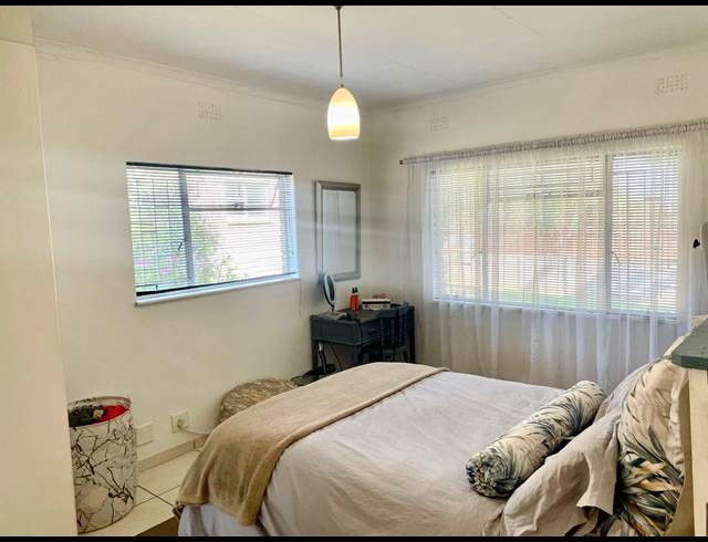 3 bed property to rent in NORKEM PARK