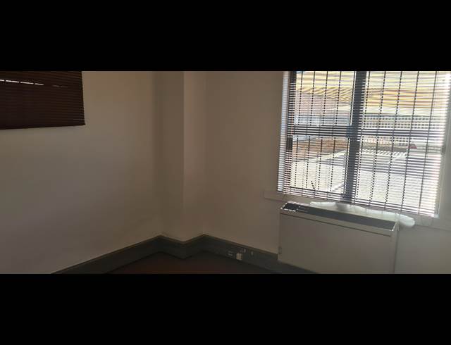 124M² OFFICE TO LET IN NELSPRUIT CENTRAL