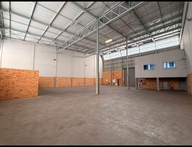 680M² WAREHOUSE TO LET IN LINBRO PARK