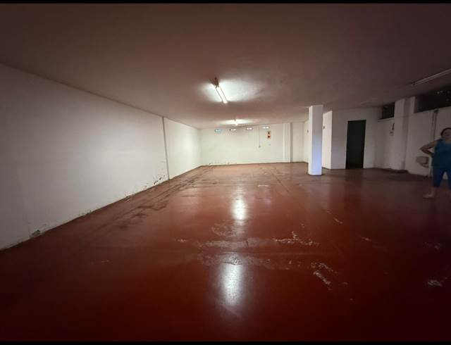 189M² STORAGE UNIT TO LET IN INDUSTRIA WEST