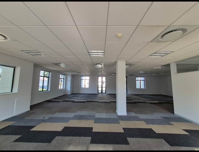 359M² OFFICE TO LET IN ILLOVO