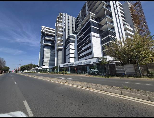 124M² OFFICE TO LET IN ILLOVO