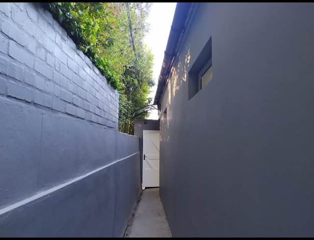 2 bed property to rent in BREDASDORP