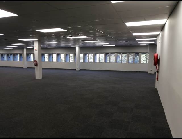 650.40M² RETAIL TO LET IN RIVERSIDE